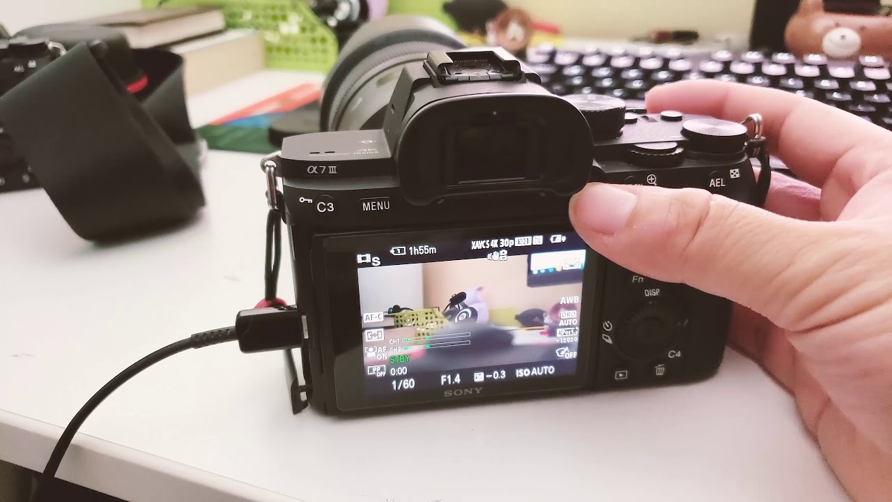 How to Charge Sony A7Iii